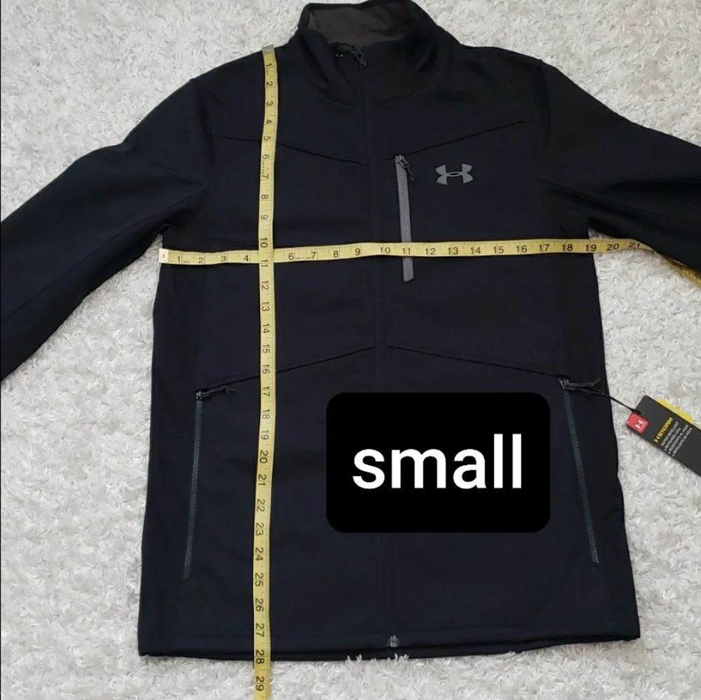 Men's Under Armour Water Wind Resistant Infrared retains heat